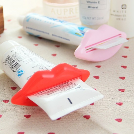 Multifunction Lips Toothpaste Squeezer 